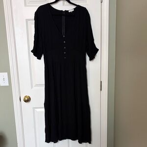 Chic Black Midi Dress